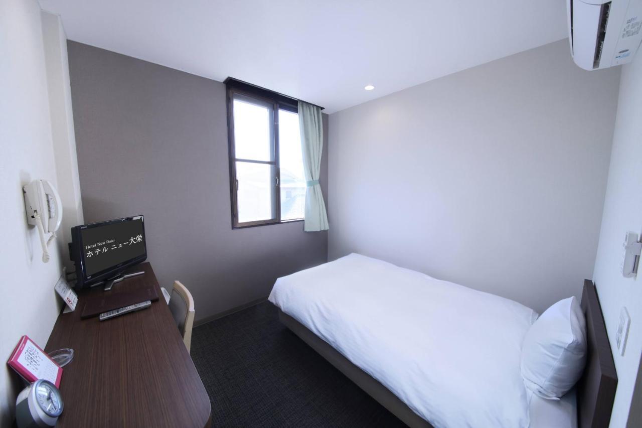 Business Hotel New Daiei Ashikaga Exterior photo