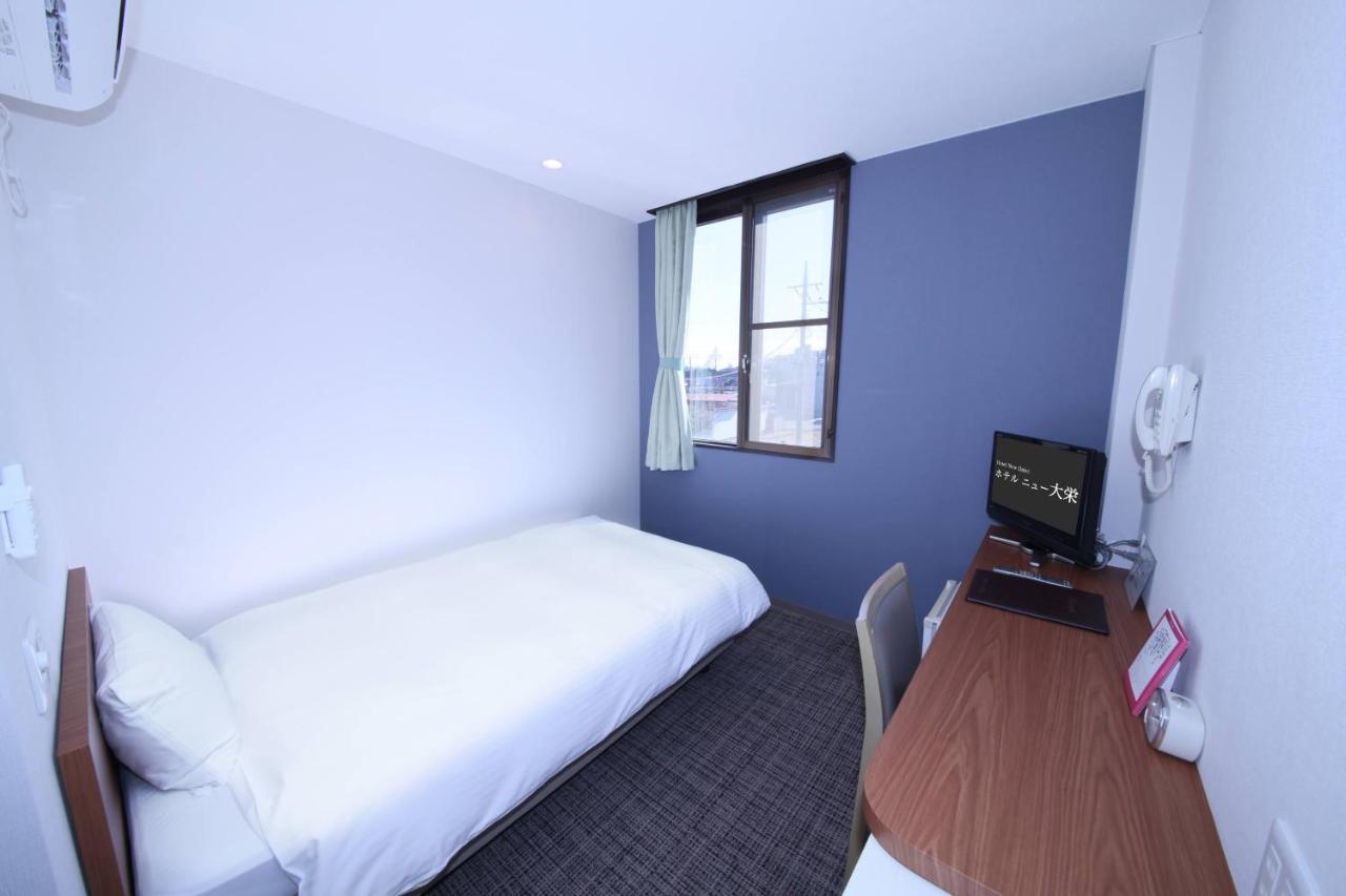 Business Hotel New Daiei Ashikaga Exterior photo