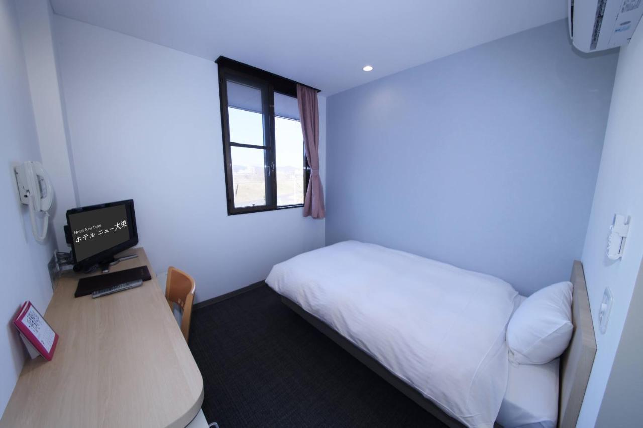 Business Hotel New Daiei Ashikaga Exterior photo